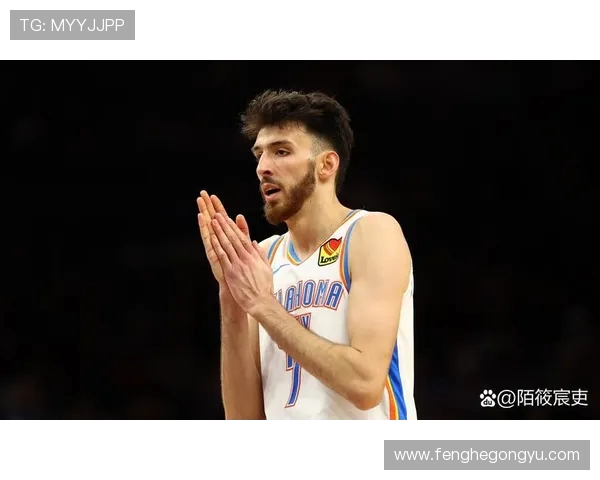 切特霍姆格伦的篮球之路从大学到NBA的成长与挑战